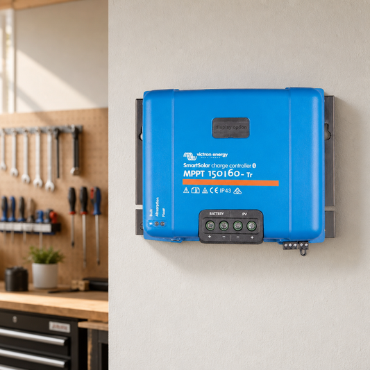 Victron SmartSolar MPPT 150/60-TR [SCC115060211] lifestyle hero image
